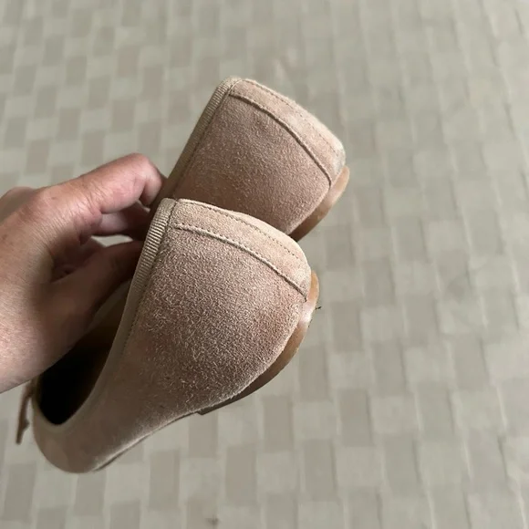 Flattered Suede Bow Ballet Flats - Picture 9 of 11